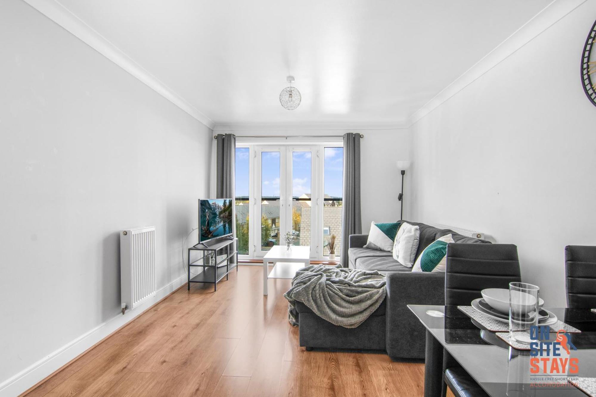 Onsitestays - Cosy 2-Bedroom Apartment With Free Parking, Wi-Fi & London Links Northfleet Екстериор снимка
