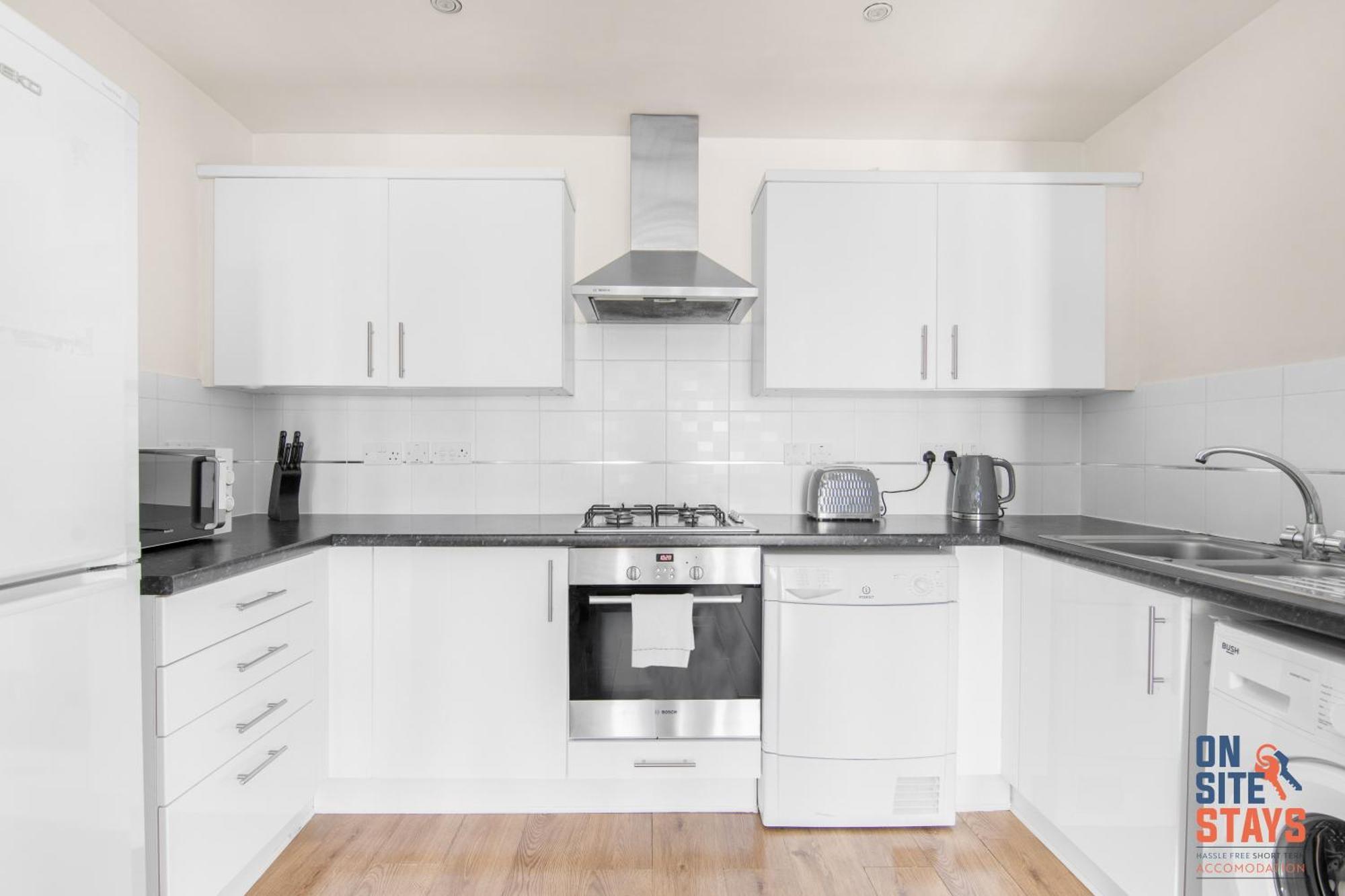 Onsitestays - Cosy 2-Bedroom Apartment With Free Parking, Wi-Fi & London Links Northfleet Екстериор снимка